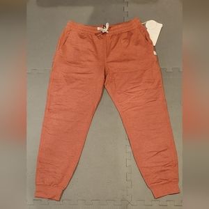 BNWT Vuori Cinnamon Heather Joggers